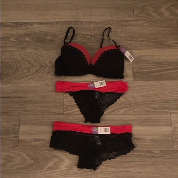 36c red black lace push up bra large panties - Picture 1 of 3